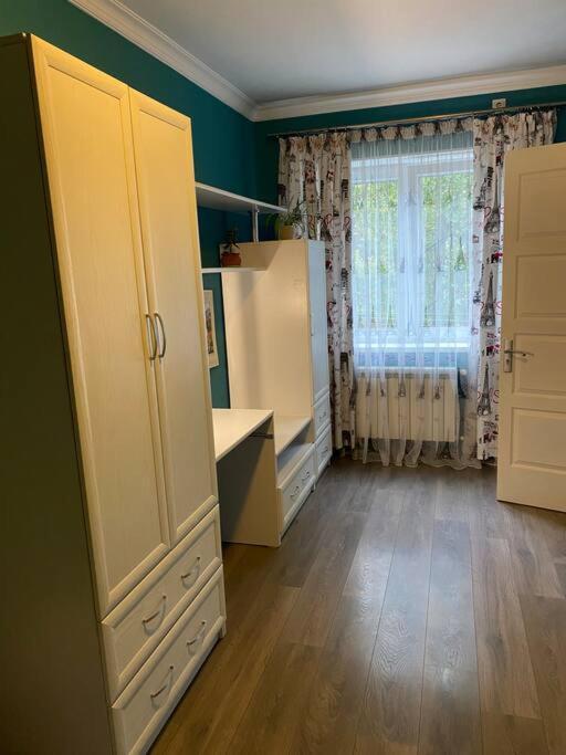 Nice Apartment Ponichala ภายนอก รูปภาพ