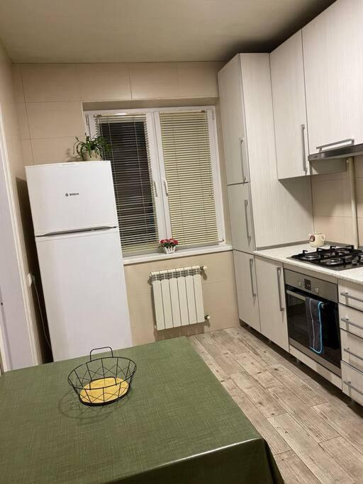 Nice Apartment Ponichala ภายนอก รูปภาพ